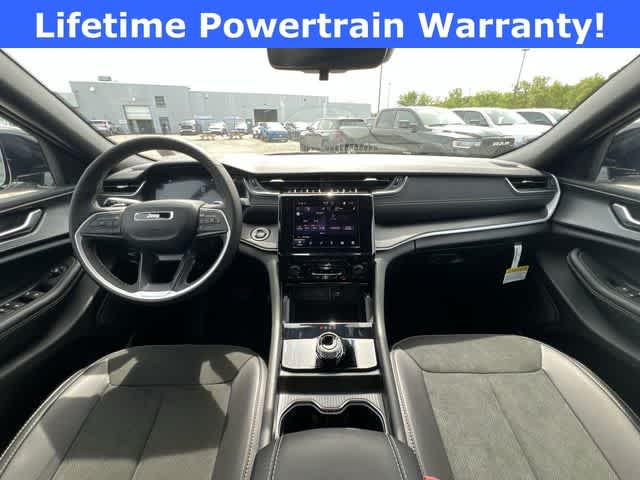 Thumbnail: 2025 Jeep Grand Cherokee L - 14