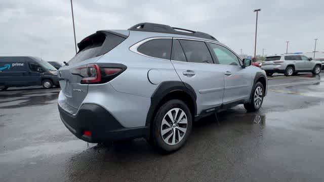Thumbnail: 2023 Subaru Outback - 8