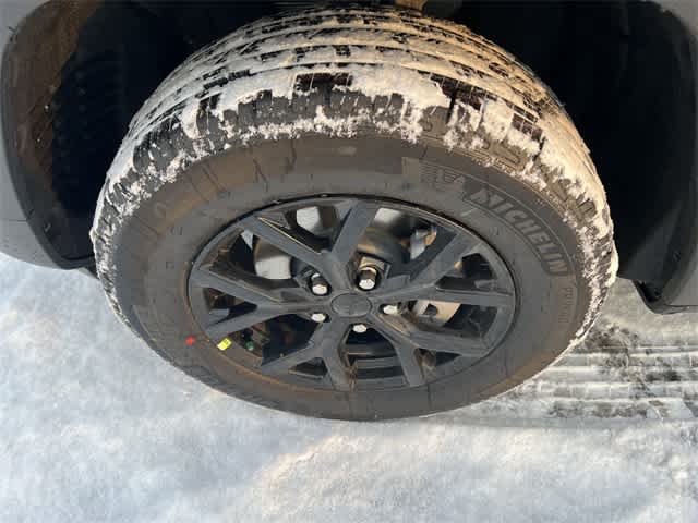 Thumbnail: 2025 Jeep Grand Cherokee - 12