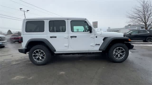 Thumbnail: 2026 Jeep Wrangler - 9