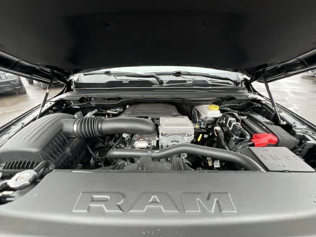 Thumbnail: 2026 RAM 1500 - 13