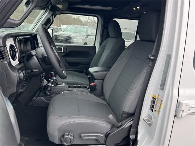 Thumbnail: 2026 Jeep Wrangler - 15