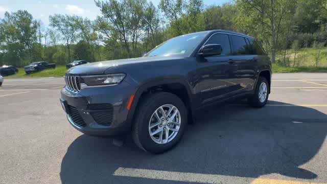 Thumbnail: 2026 Jeep Grand Cherokee - 4