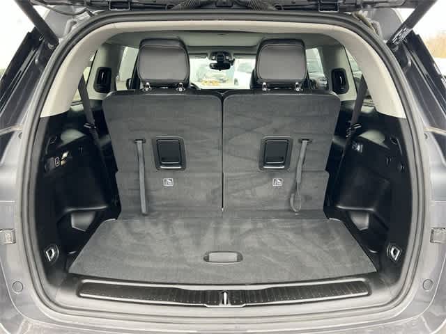 Thumbnail: 2024 Jeep Grand Cherokee L - 24