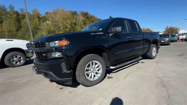 Thumbnail: 2019 Chevrolet Silverado 1500 - 4