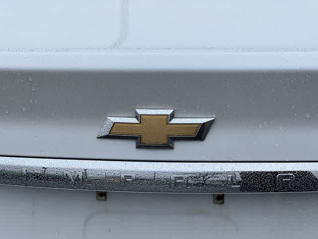 Thumbnail: 2017 Chevrolet Impala - 11