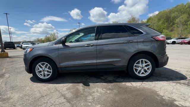 Thumbnail: 2022 Ford Edge - 5