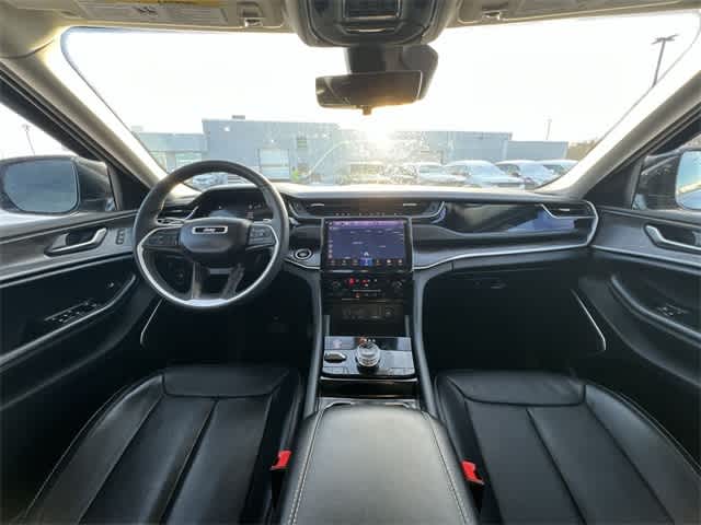 Thumbnail: 2022 Jeep Grand Cherokee - 14