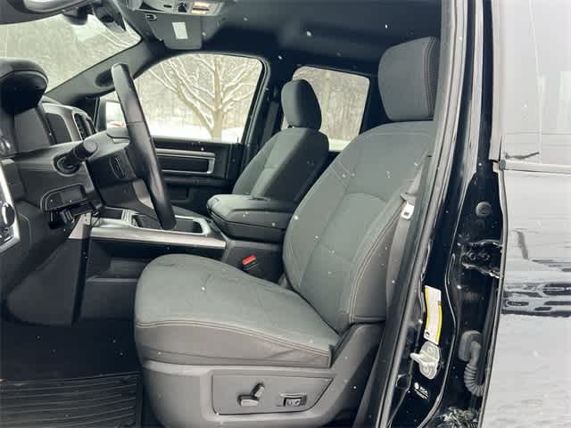 Thumbnail: 2022 RAM 1500 Classic - 15