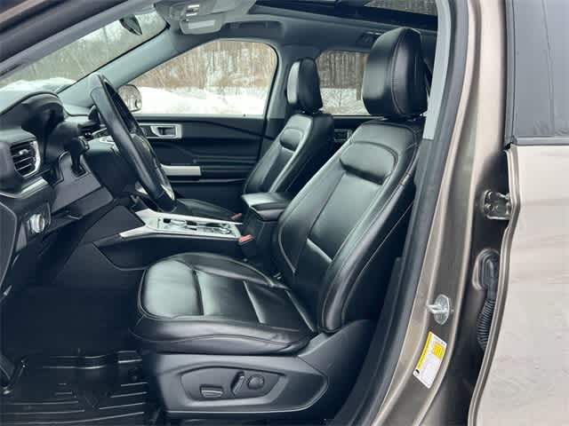 Thumbnail: 2021 Ford Explorer - 15