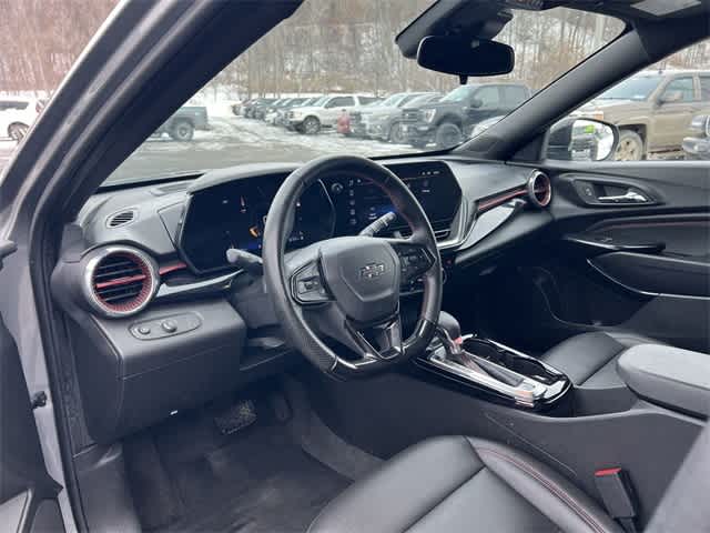 Thumbnail: 2024 Chevrolet Trax - 10