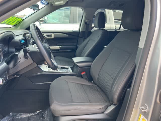 Thumbnail: 2021 Ford Explorer - 5