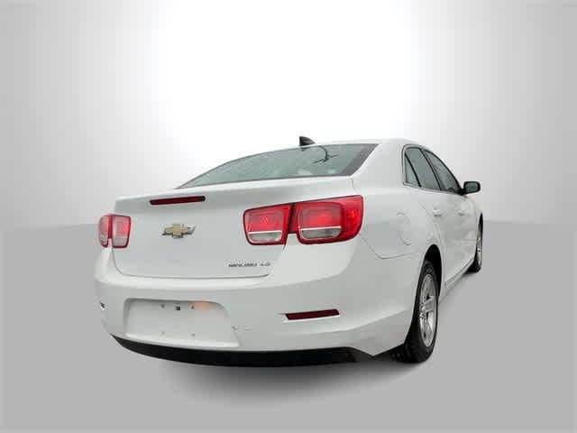Thumbnail: 2015 Chevrolet Malibu - 8