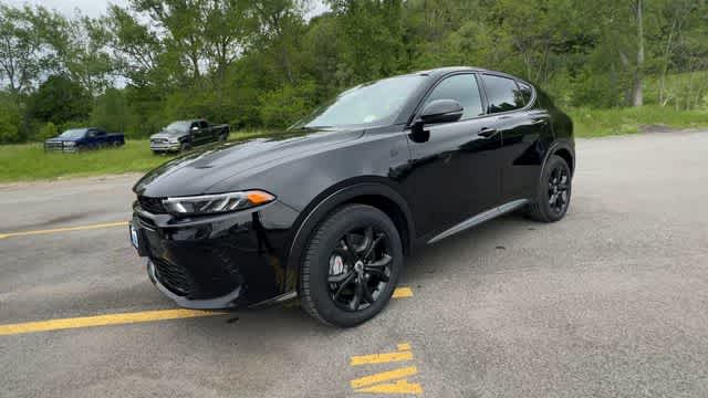 Thumbnail: 2024 Dodge Hornet - 3