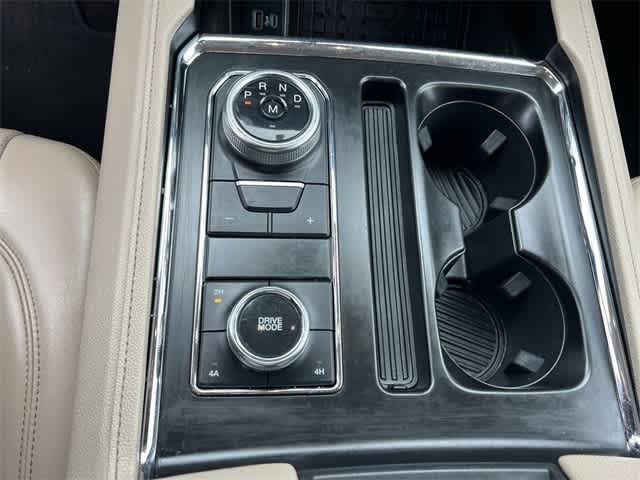 Thumbnail: 2022 Ford Expedition MAX - 22