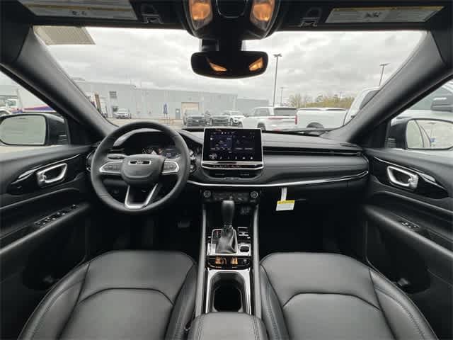 Thumbnail: 2026 Jeep Compass - 14