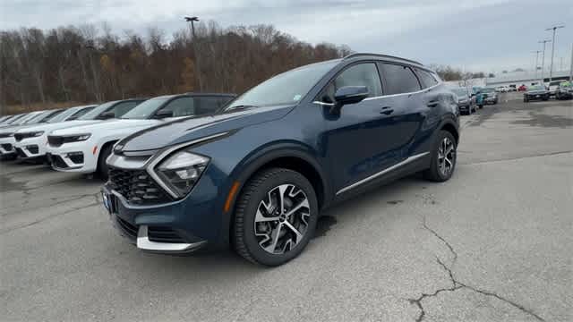 Thumbnail: 2023 Kia Sportage - 4