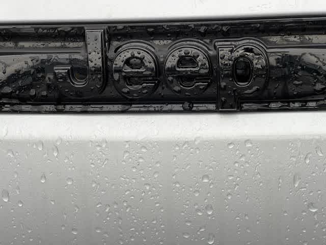 Thumbnail: 2026 Jeep Grand Cherokee - 11