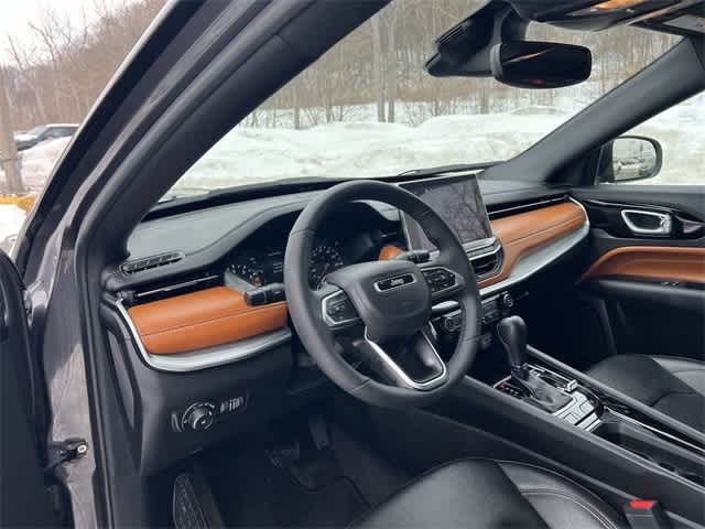 Thumbnail: 2024 Jeep Compass - 10