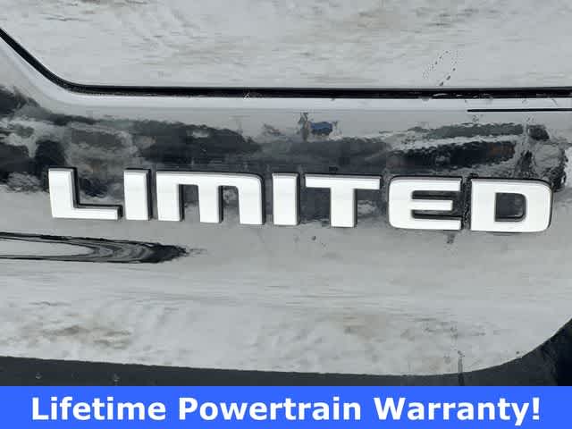 Thumbnail: 2026 Jeep Grand Cherokee - 11