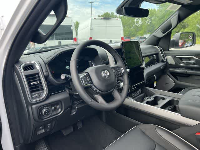 Thumbnail: 2026 RAM 1500 - 18