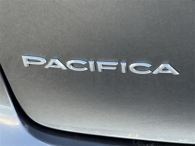 Thumbnail: 2021 Chrysler Pacifica - 11