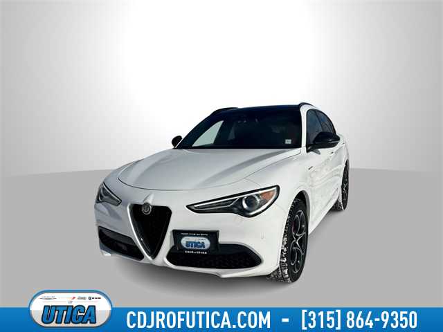 2022 Alfa Romeo Stelvio Ti -
                  Yorkville, NY