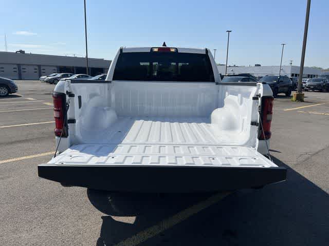Thumbnail: 2026 RAM 1500 - 32