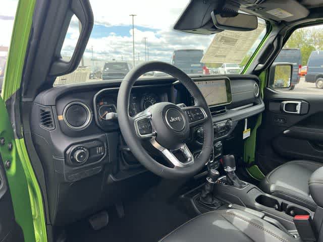 Thumbnail: 2026 Jeep Wrangler - 18