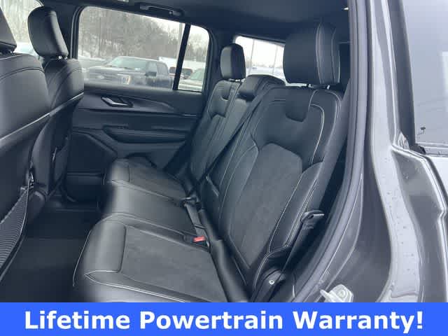 Thumbnail: 2025 Jeep Grand Cherokee - 17