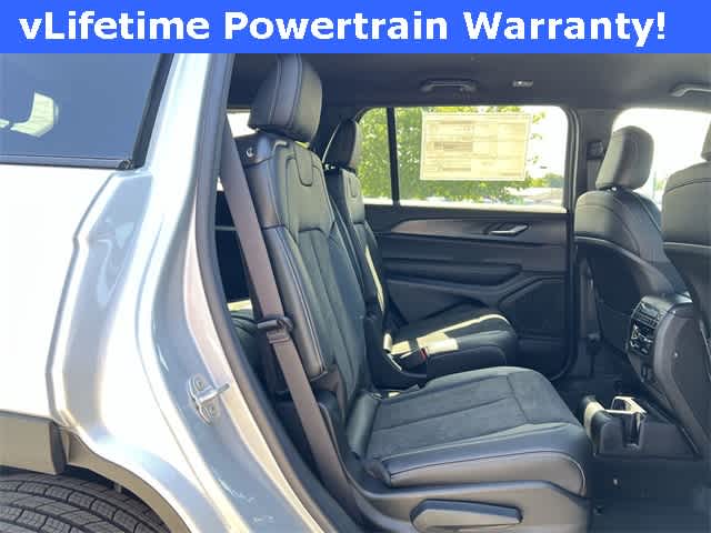 Thumbnail: 2025 Jeep Grand Cherokee L - 18