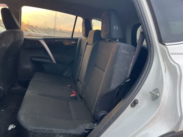 Thumbnail: 2018 Toyota RAV4 - 13