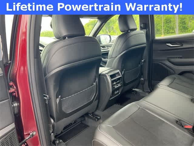 Thumbnail: 2025 Jeep Grand Cherokee - 16