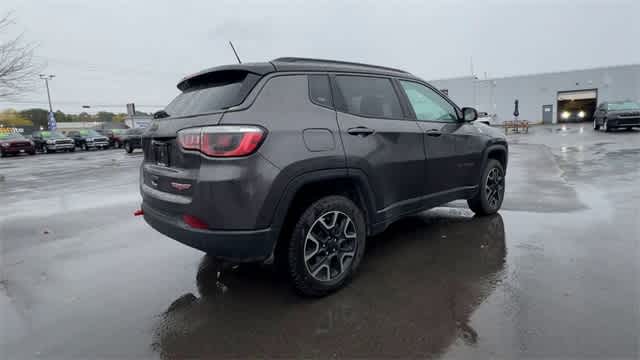Thumbnail: 2019 Jeep Compass - 8