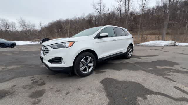 Thumbnail: 2022 Ford Edge - 4