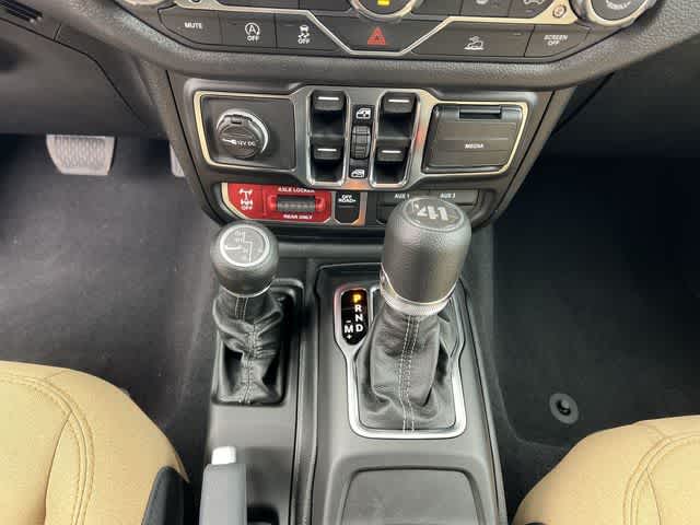 Thumbnail: 2026 Jeep Wrangler - 22