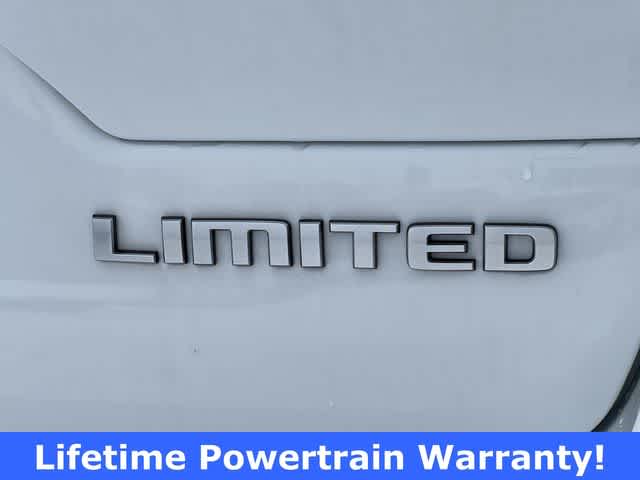 Thumbnail: 2026 Jeep Grand Cherokee - 11