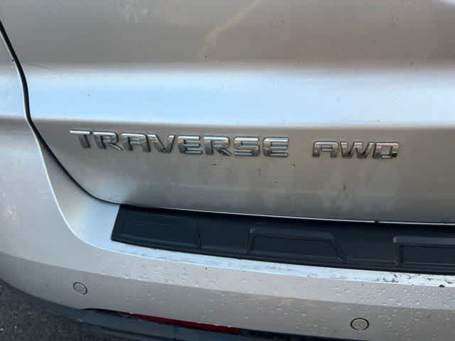 Thumbnail: 2017 Chevrolet Traverse - 7