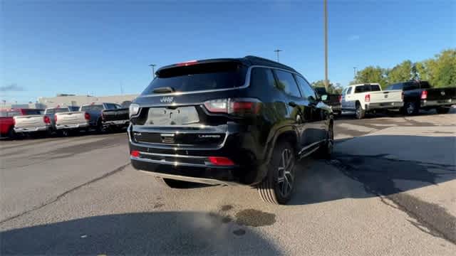 Thumbnail: 2024 Jeep Compass - 7