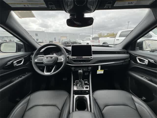 Thumbnail: 2026 Jeep Compass - 14