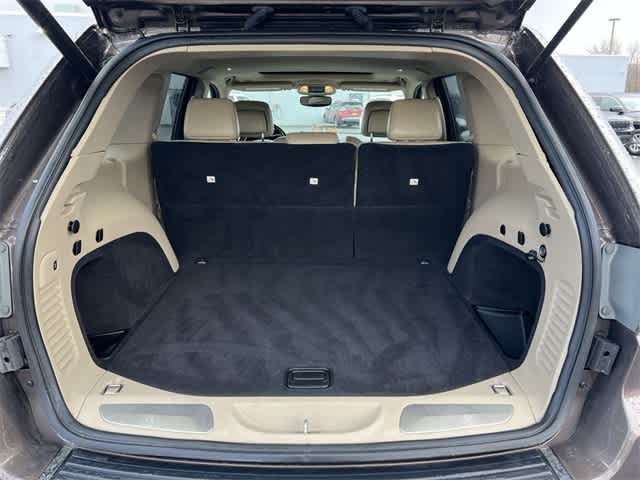 Thumbnail: 2019 Jeep Grand Cherokee - 24