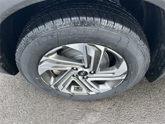 Thumbnail: 2023 Hyundai Santa Fe - 12