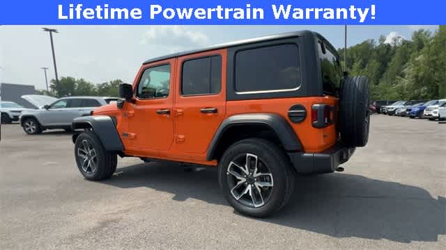 Thumbnail: 2025 Jeep Wrangler - 6