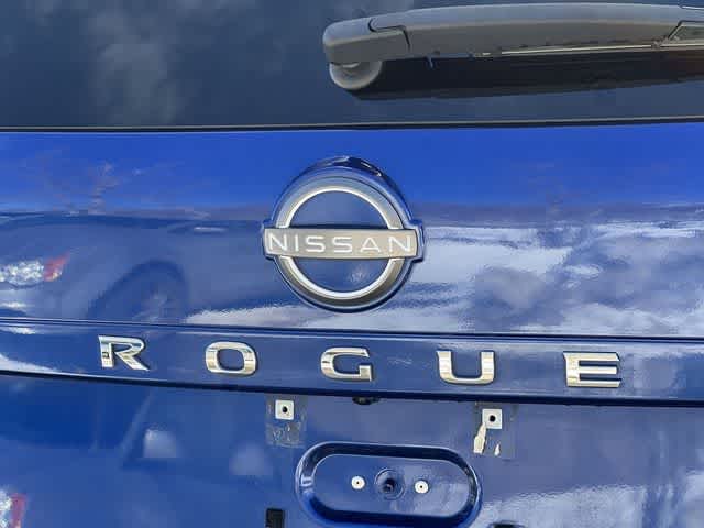 Thumbnail: 2023 Nissan Rogue - 11
