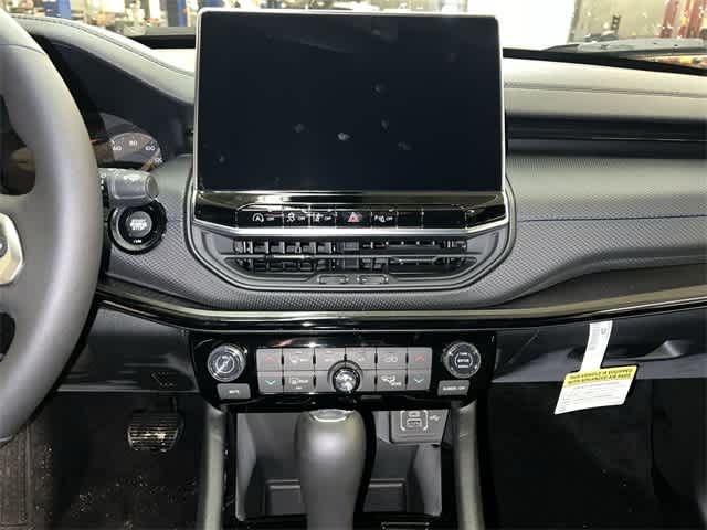 Thumbnail: 2026 Jeep Compass - 21