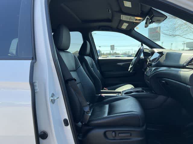 Thumbnail: 2023 Honda Passport - 19