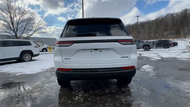 Thumbnail: 2025 Jeep Grand Cherokee - 7