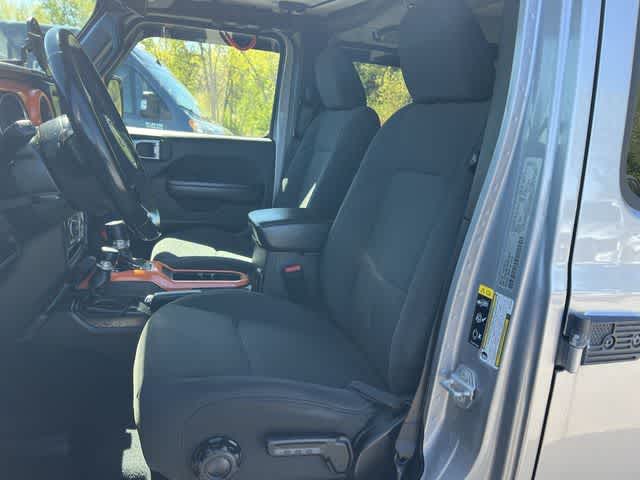 Thumbnail: 2021 Jeep Wrangler - 23