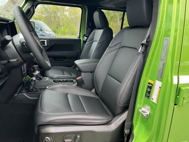 Thumbnail: 2026 Jeep Wrangler - 23