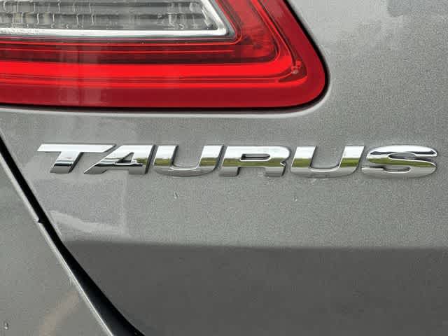 Thumbnail: 2013 Ford Taurus - 19